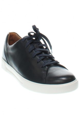 Férfi cipők
 Clarks, Méret 41, Szín Kék, Ár 41 629 Ft