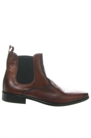 Férfi cipők
 Minelli, Méret 40, Szín Barna, Ár 32 154 Ft