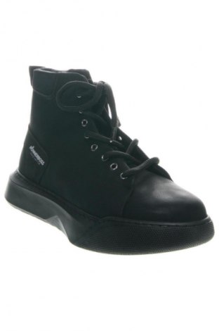 Pánske topánky RunnerBoss, Veľkosť 44, Farba Čierna, Cena  30,95 €