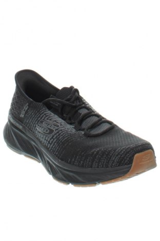 Férfi cipők
 Skechers, Méret 45, Szín Sokszínű, Ár 22 559 Ft