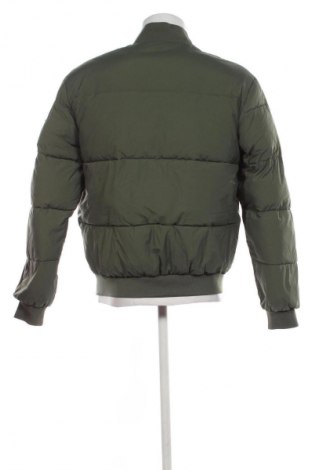 Geacă de bărbati Calvin Klein, Mărime M, Culoare Verde, Preț 1.054,99 Lei