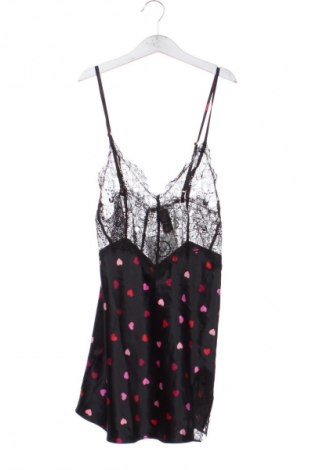 Piżama
 Victoria's Secret, Rozmiar XS, Kolor Czarny, Cena 209,66 zł