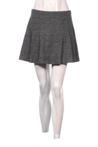 Hosenrock Zara, Größe M, Farbe Mehrfarbig, Preis 9,99 €