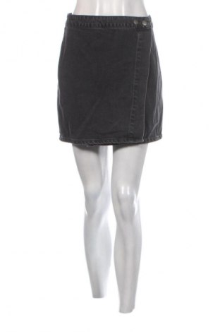 Пола ASOS, Размер S, Цвят Сив, Цена 9,99 лв.