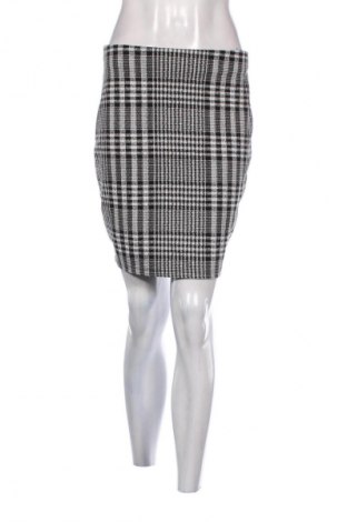 Spódnica Amisu, Rozmiar M, Kolor Kolorowy, Cena 44,94 zł