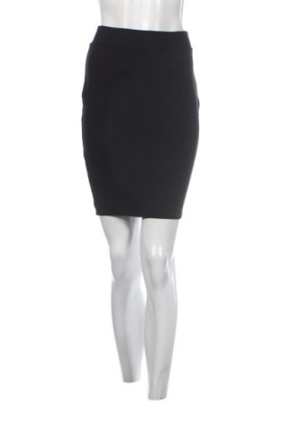 Spódnica Amisu, Rozmiar S, Kolor Czarny, Cena 43,77 zł