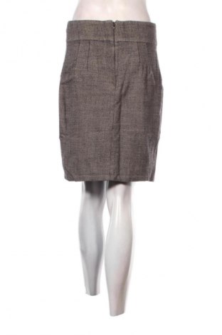 Пола Banana Republic, Размер M, Цвят Сив, Цена 7,99 лв.