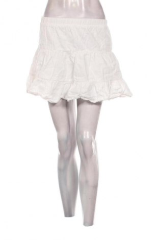 Φούστα Bershka, Μέγεθος S, Χρώμα Λευκό, Τιμή 9,74 €