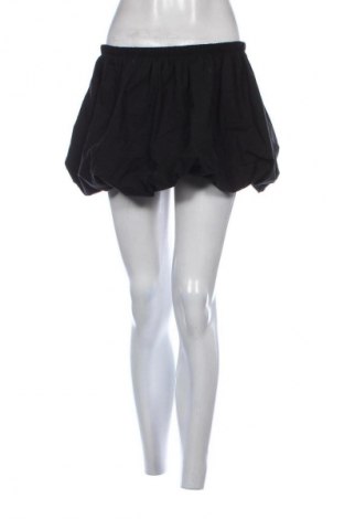 Φούστα Bershka, Μέγεθος S, Χρώμα Μαύρο, Τιμή 9,72 €