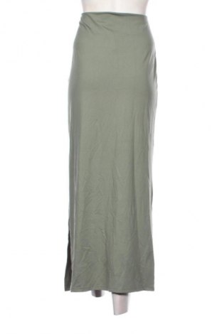 Пола Bershka, Размер L, Цвят Зелен, Цена 23,18 лв.