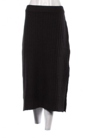 Spódnica Blue Seven, Rozmiar XL, Kolor Czarny, Cena 250,99 zł