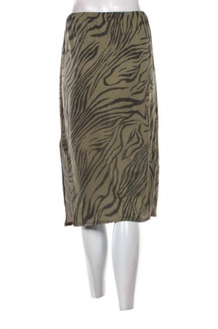 Пола Boohoo, Размер L, Цвят Многоцветен, Цена 23,06 лв.