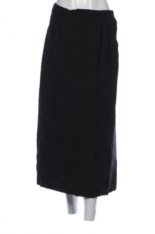 Пола C&A, Размер S, Цвят Черен, Цена 36,10 лв.