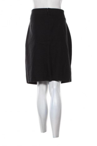 Пола Catherina Hepfer, Размер XL, Цвят Черен, Цена 19,00 лв.