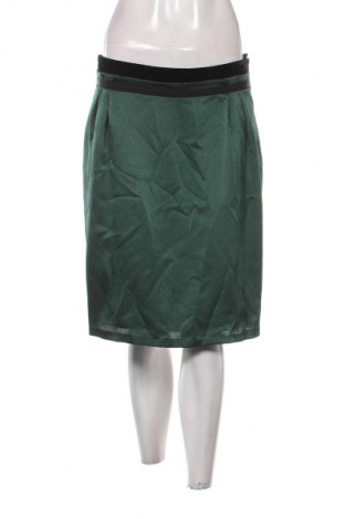 Пола Cortefiel, Размер M, Цвят Многоцветен, Цена 11,99 лв.