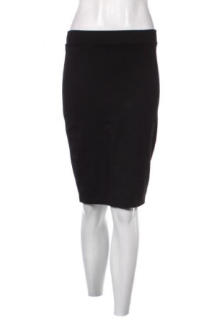 Пола Cubus, Размер M, Цвят Черен, Цена 19,00 лв.