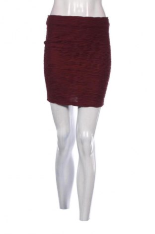 Пола Dorothy Perkins, Размер S, Цвят Червен, Цена 26,98 лв.