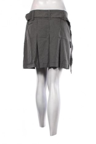 Пола Edc By Esprit, Размер M, Цвят Многоцветен, Цена 16,99 лв.