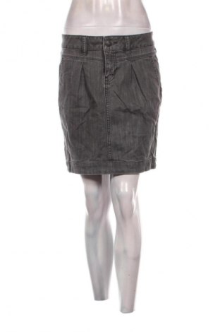 Пола Esprit, Размер M, Цвят Сив, Цена 18,99 лв.