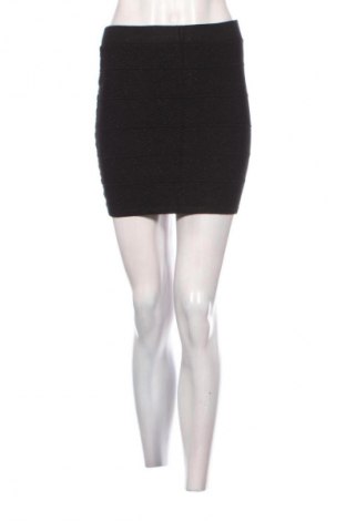 Sukňa Forever 21, Veľkosť M, Farba Čierna, Cena  10,23 €