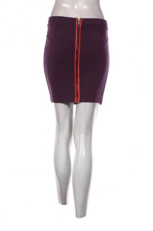 Sukně French Connection, Velikost S, Barva Fialová, Cena  299,00 Kč