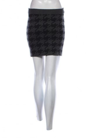 Fustă Gina, Mărime S, Culoare Multicolor, Preț 36,99 Lei