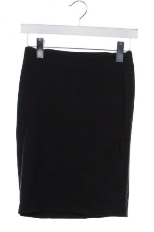 Sukně H&M, Velikost XS, Barva Černá, Cena  291,00 Kč