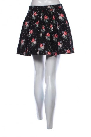 Пола H&M Divided, Размер M, Цвят Многоцветен, Цена 19,99 лв.