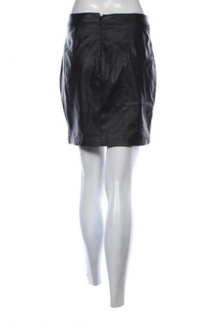 Fustă Lipsy London, Mărime M, Culoare Negru, Preț 95,00 Lei