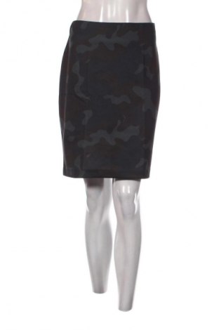 Пола Munthe, Размер M, Цвят Многоцветен, Цена 11,99 лв.