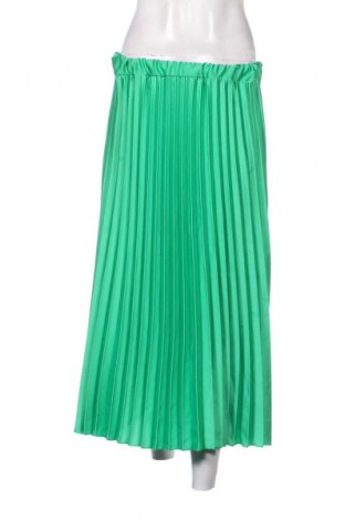 Rock NEW COLLECTION, Größe S, Farbe Grün, Preis 48,00 €