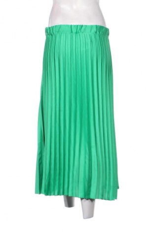 Rock NEW COLLECTION, Größe S, Farbe Grün, Preis 48,00 €