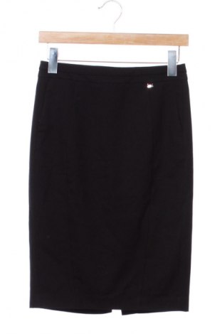 Пола Orsay, Размер XS, Цвят Черен, Цена 33,65 лв.