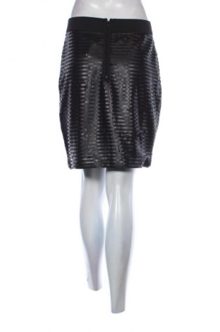 Пола Orsay, Размер M, Цвят Черен, Цена 19,14 лв.