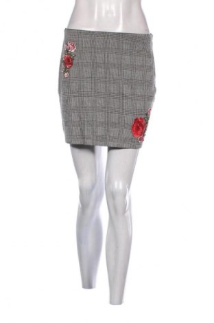 Sukně Pull&Bear, Velikost M, Barva Vícebarevné, Cena  247,00 Kč