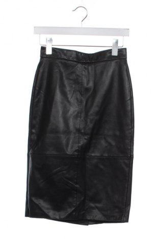 Fustă Reserved, Mărime XS, Culoare Negru, Preț 61,00 Lei