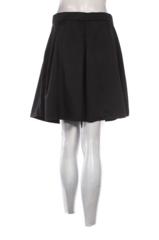 Пола SHEIN, Размер XL, Цвят Черен, Цена 19,14 лв.