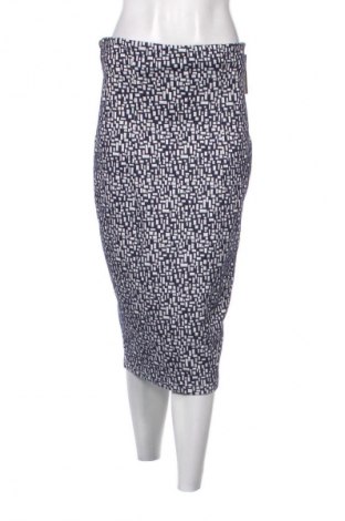 Пола Santana, Размер M, Цвят Многоцветен, Цена 36,10 лв.