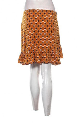 Пола Sisters Point, Размер M, Цвят Многоцветен, Цена 6,99 лв.