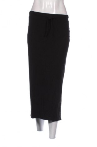 Пола Tom Tailor, Размер M, Цвят Черен, Цена 41,06 лв.