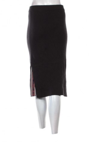 Sukně Tommy Jeans, Velikost S, Barva Černá, Cena  999,00 Kč