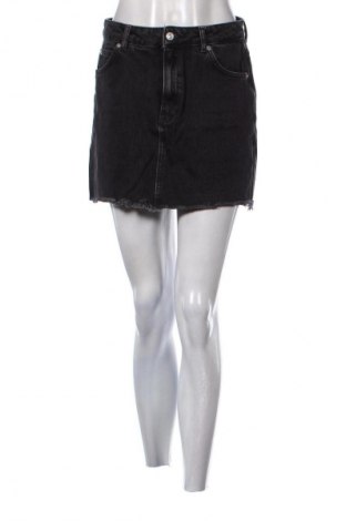 Fustă Topshop, Mărime M, Culoare Gri, Preț 48,99 Lei