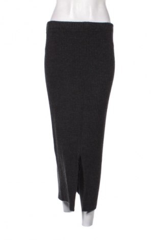 Пола Unbranded, Размер S, Цвят Сив, Цена 31,02 лв.