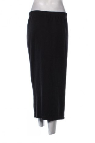 Пола Unbranded, Размер S, Цвят Черен, Цена 23,46 лв.