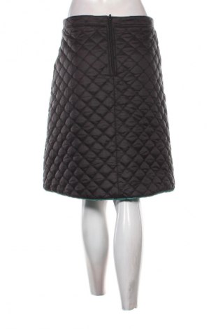 Пола Unbranded, Размер M, Цвят Черен, Цена 36,10 лв.