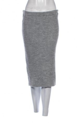 Пола Unbranded, Размер S, Цвят Сив, Цена 22,99 лв.