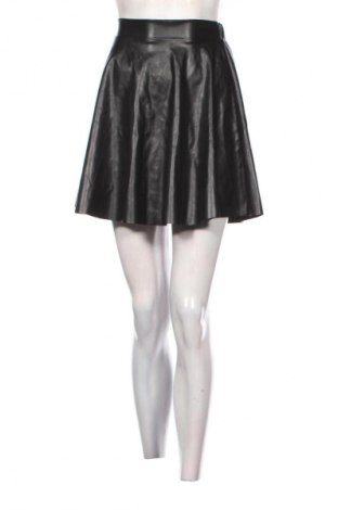 Пола Unbranded, Размер S, Цвят Черен, Цена 19,00 лв.