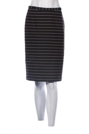 Пола Simple, Размер S, Цвят Многоцветен, Цена 36,10 лв.