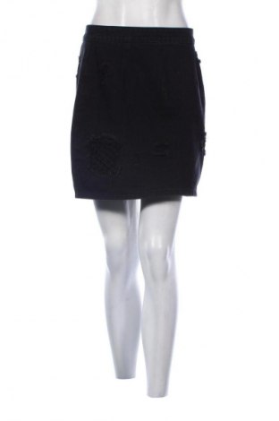 Пола Unbranded, Размер M, Цвят Черен, Цена 18,99 лв.