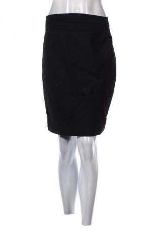 Пола Unbranded, Размер M, Цвят Черен, Цена 19,55 лв.